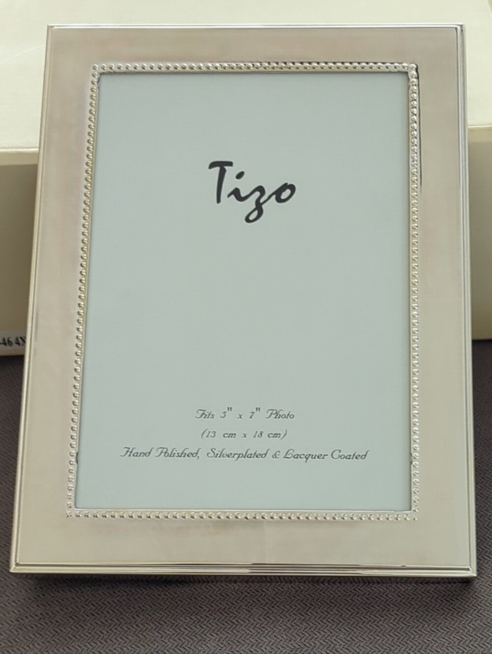 Silver Beaded 5x7 Photo Frame